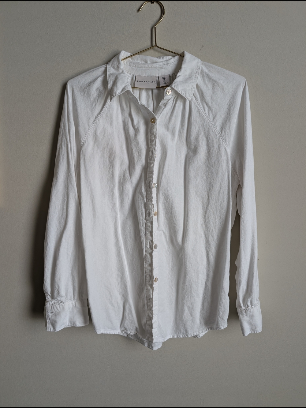 Laura Ashley White Long-Sleeve Button-Down Linen Shirt Size M